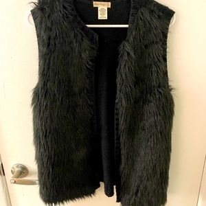 Black faux fur vest